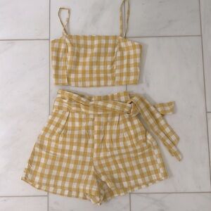 Berkshka shorts and top set